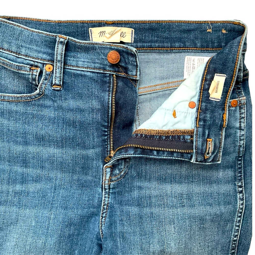 MADEWELL Stovepipe Jeans - Blue Denim Wash
Size 26